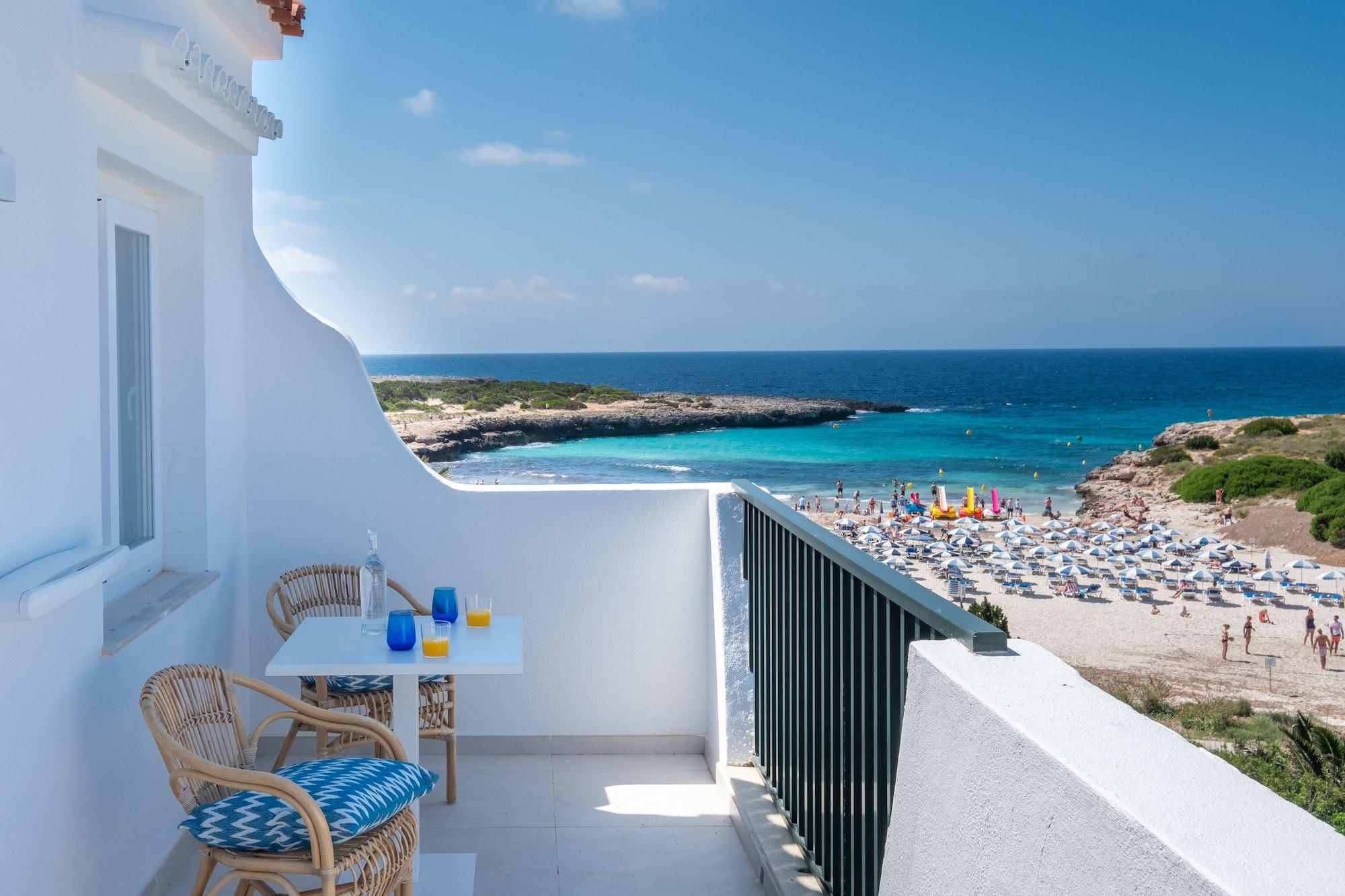 كالا ان بوسش Carema Beach Menorca المظهر الخارجي الصورة